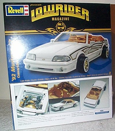 1992 Ford mustang model kit #7